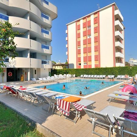 Apartment In Bibione Spiaggia Near The Beach 外观 照片