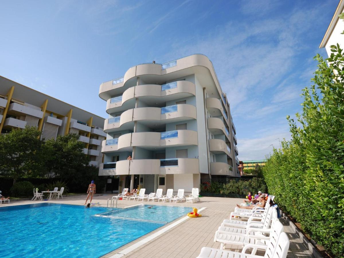 Apartment In Bibione Spiaggia Near The Beach 外观 照片